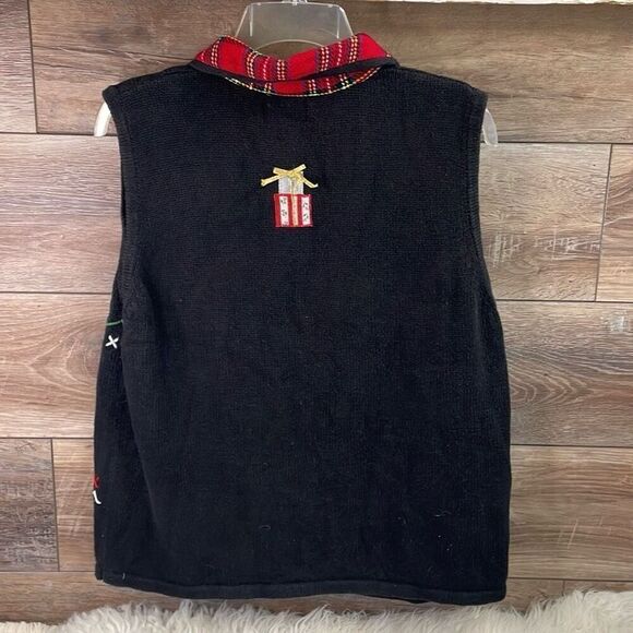 DESIGNERS ORIGINALS STUDIO Ugly Christmas Zip Up Vest Sweater Size XL Black Red - Picture 7 of 7